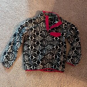 Rare Patagonia synchilla - Black and white fish